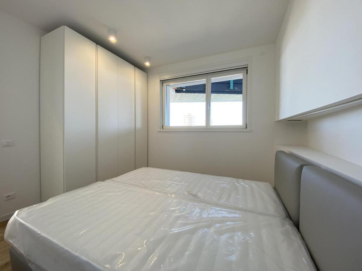 Podium Apartment Lido di Jesolo Bagian luar foto