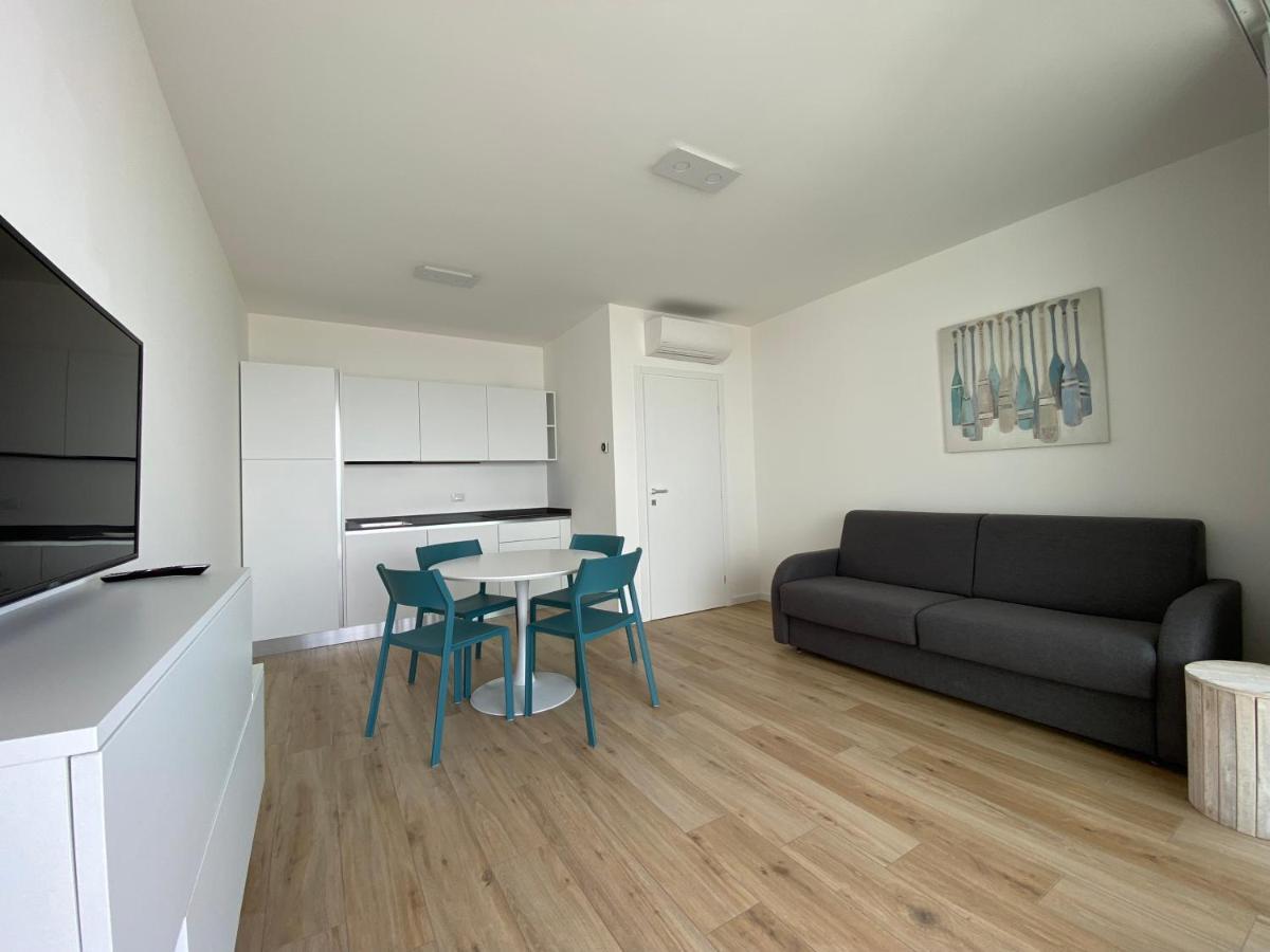 Podium Apartment Lido di Jesolo Bagian luar foto