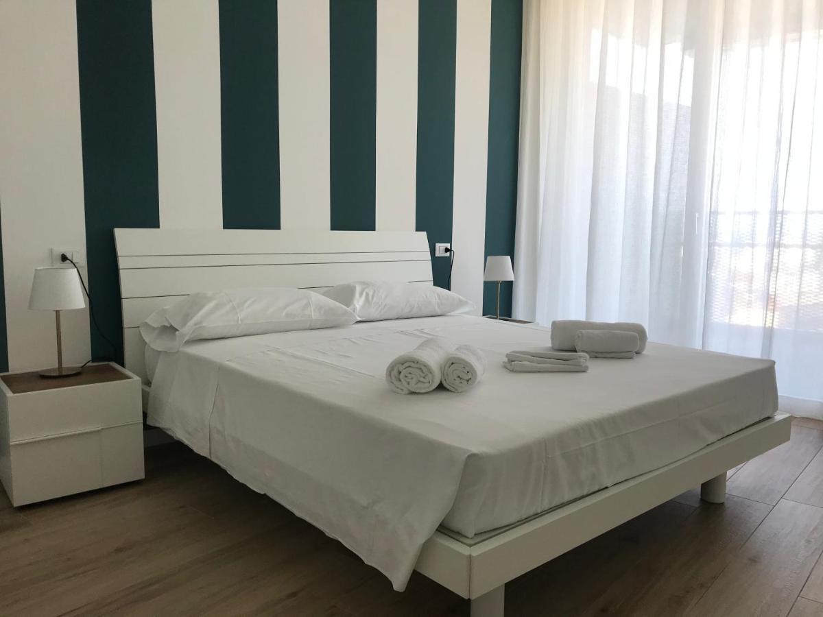 Podium Apartment Lido di Jesolo Bagian luar foto