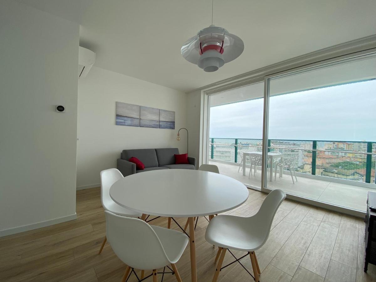 Podium Apartment Lido di Jesolo Bagian luar foto