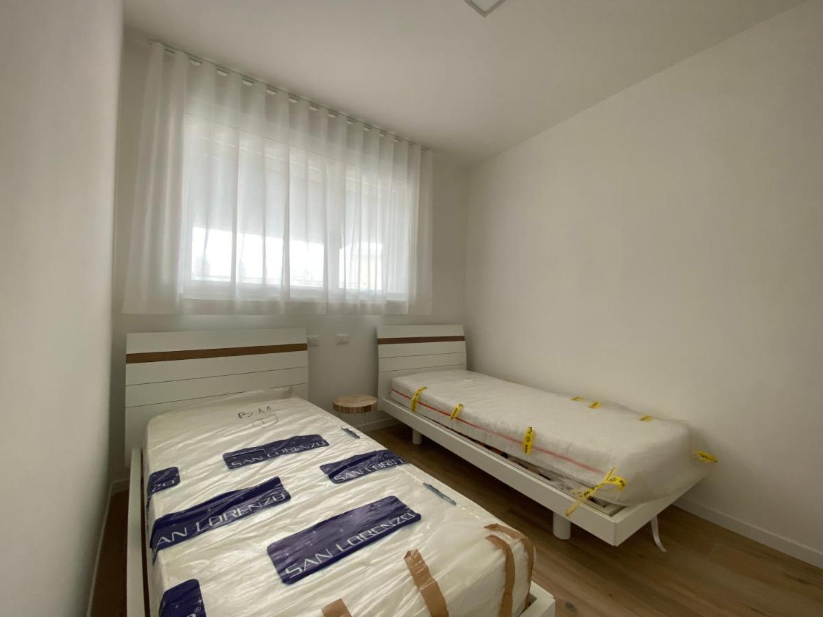 Podium Apartment Lido di Jesolo Bagian luar foto